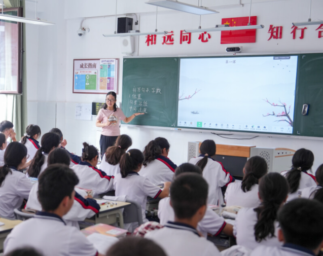 将庞大的差异教育理念转化为日常的实在画面需要坚实的实践途径 将庞大的差异教育理念转化为日常的实在画面需要坚实的实践途径