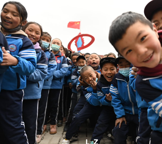 同体教育的样板让校园成为各民族学生共居共学共事共乐的家园 同体教育的样板让校园成为各民族学生共居共学共事共乐的家园